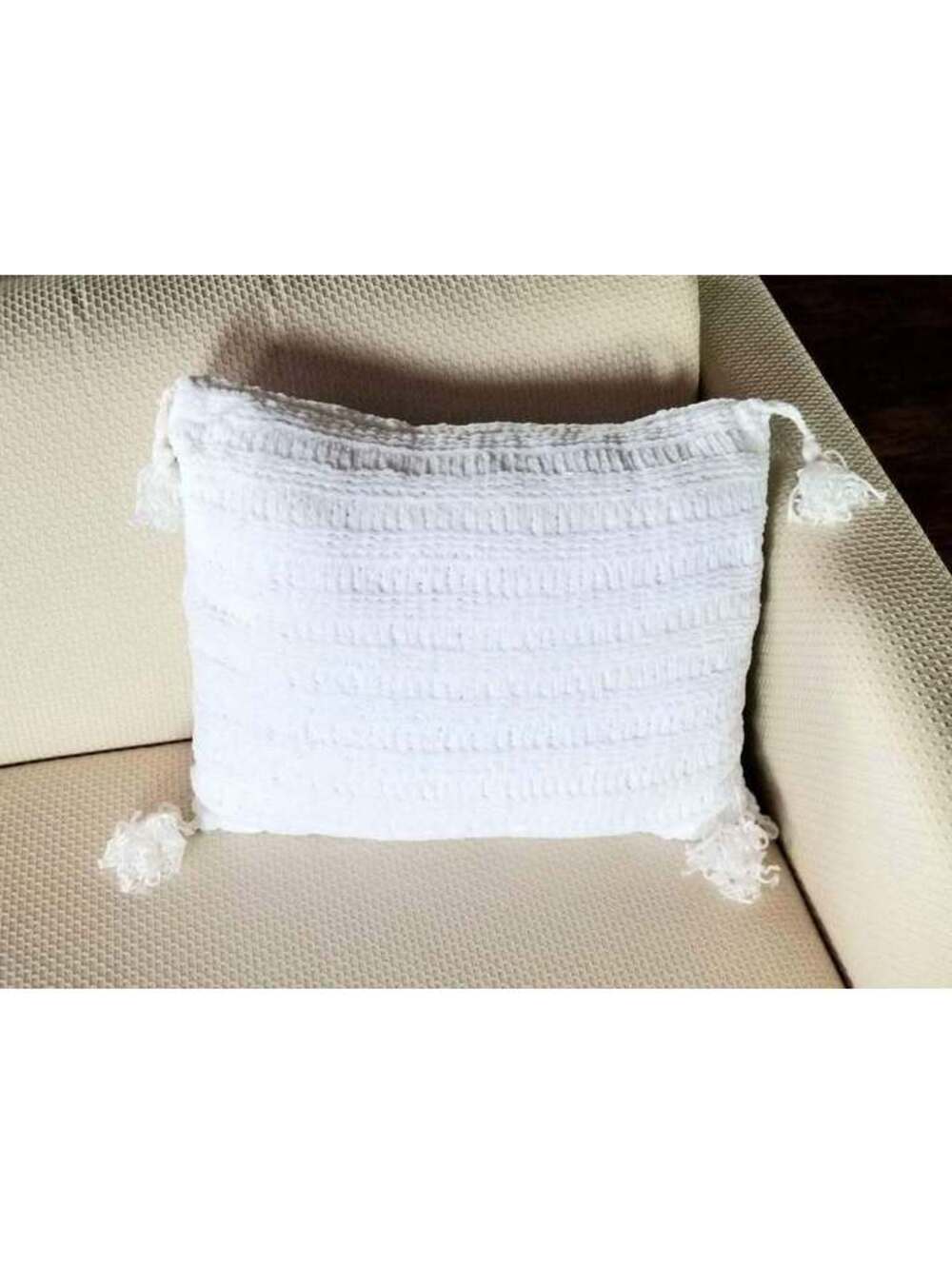 New Nand Made Knitted Pillow with Tassels 16" X 18"
